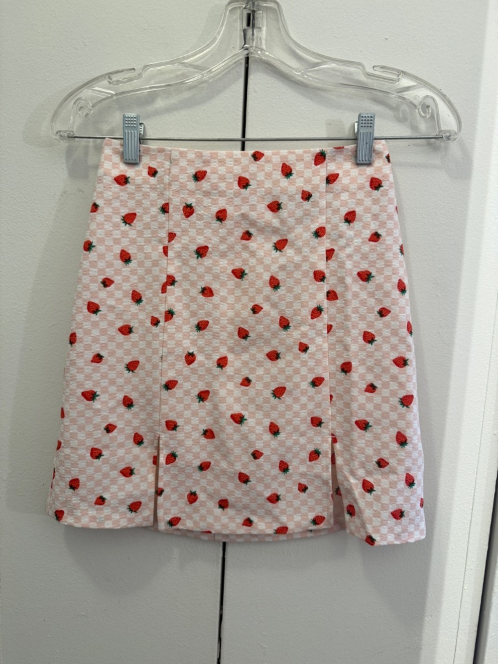 MonkI women pink gingham mini skirt, front slits and strawberry print size XXS